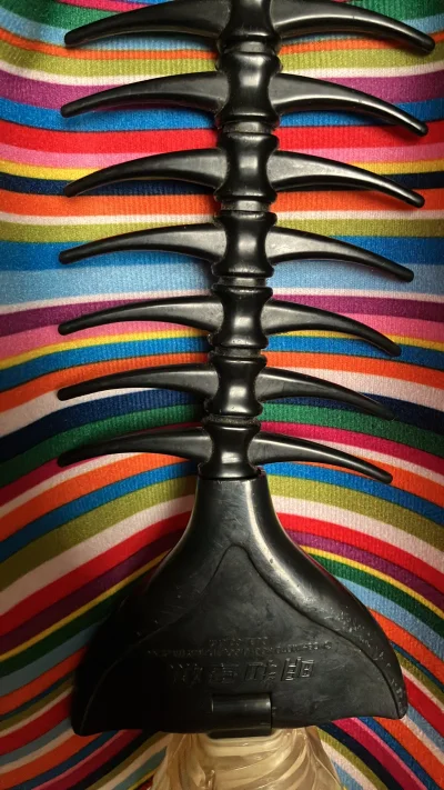 好早前到的一箱。箱子比较小。物品也不多。泡泡纸塞满，物品无受损。外箱完整干净。期待下一件物品的到来。