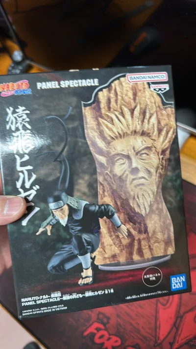 喜欢火影忍者，从中忍考试，再不斩，佐助出走，自来也牺牲，忍者村大战，忍着世界大战，一幕幕剧情在心中，尤其是复活术复活了好多角色，当时真的很震惊。