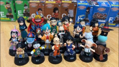 龙珠一番赏童年系列直接封神！整组角色手办集齐童年经典人物，细节超赞，配色还原漫画，摆一起瞬间梦回追番时光，性价比拉满！挖煤姬也是优秀活动比较多，要是能推出免税优惠就更好了 哈哈哈