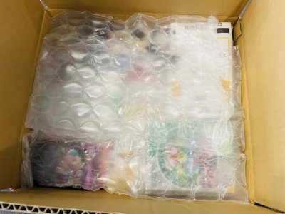 2026年第一切，一如既往的赞，包装非常严实，完好无损，这次套到了很多自己缺的说明书和纸片，便宜实惠，感谢挖煤姬，感谢挖煤姬，2026新的一年祝大家挖煤顺利，淘到自己想要的好物?