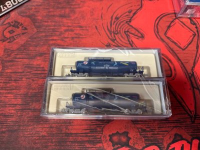 哈哈，好开心，买到了喜欢的火车模型，不得不说一下新出的大猿，很不错啊，本身想定下一款，犹豫了一下结果好价都被抢单了，好可惜，完了再找一找吧，希望还能遇到好价。