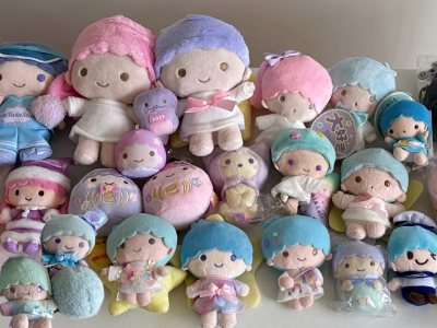 第一次用可追踪小航空！之前一般都是走海运件比较多，收到手发现小航空外面还裏了塑封袋，真的非常不错。箱子质量不错，硬度高。又买了好多可爱的娃娃顺利到手。开箱的时候非常完美，满满的气泡垫，打包非常负责，没有任何遗漏的地方，非常棒的体验，感谢挖煤姬！唯一美中不足的是被税了...第一次用可追踪小航空！之前一般都是走海运件比较多，收到手发现小航空外面还裏了塑封袋，真的非常不错。箱子质量不错，硬度高。又买了好多可爱的娃娃顺利到手。开箱的时候非常完美，满满的气泡垫，打包非常负责，没有任何遗漏的地方，非常棒的体验，感谢挖