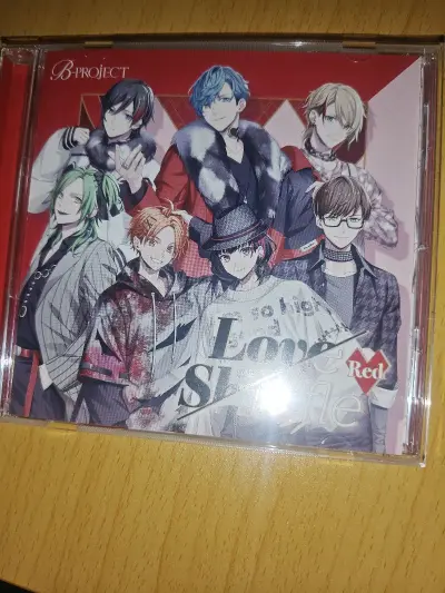 哇塞?，得好好感谢你推荐的这个DVD呀！里面每个宝宝都萌化了我的心，就像一颗颗甜甜的糖果，让我看得超开心，心情都变得超棒啦！而且小册子里面还有对话?