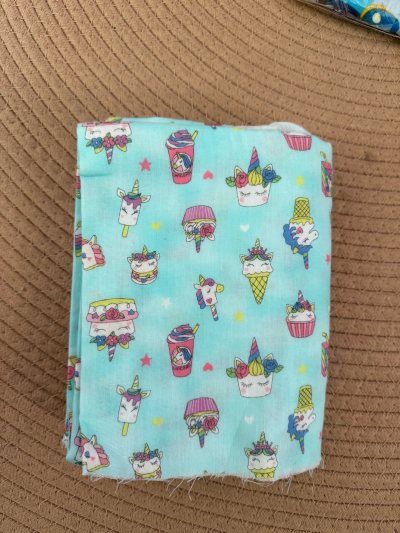 这次都是买的大多数的便宜好看的配布，配布也很重要，可以提升一整个包包的质感已经观感，买到了巨划算的配布也是很开心