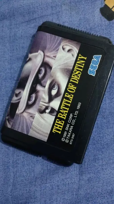 格斗游戏，非常好玩，很好用，下次再来光顾！，包装很好，发货很快，下次再来光顾！ 测试正常使用，价格便宜。