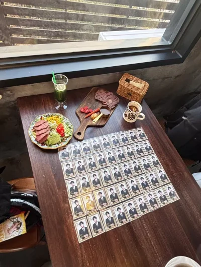 挖煤姬真的是日淘宝藏平台！成功挖到饭岛宽骑小卡，实物品相超棒、印刷清晰，包装用泡沫纸裹得严实无折损。物流全程可查，操作简单还能合单省运费，追星人狂喜！