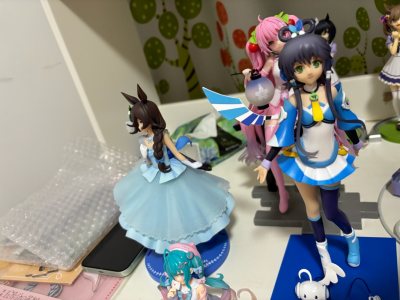 你的美貌在我心里收藏。比今天的你更好看的只有明天的你！很好的卖家，谢谢喽！我的同事们都很喜欢呢，下次再来哦！挖煤姬和挖煤姬竹蜻蜓太好了