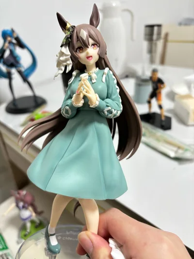 宝贝真心不错，与图片相符，没有任何差异，真的是物超所值，物美价廉啊超出预期，质量很好，做工精细，满意。赛马娘超级好看