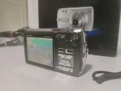 必须点赞！这次海淘最大的惊喜就是商品，很漂亮带包装，东西包装完好，没有任何损坏。非常满意！
 下单后很快就发货了，国际运输和清关都很顺利，全程没有卡顿。东西也很好，总之是一次非常高效的海淘体验