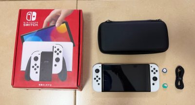 海运26天顺利到达，正常交税放行，ems送到家里，机子和描述基本一致，图片需要仔细查看，安全下次，完美的一次海淘经历。海运运费合单比较划算，但是要注意金额不要超限。