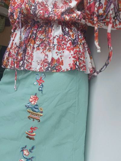 再一次挖煤也没有出现什么问题，邮政运输超级快！快递箱里面有做缓震措施。抢到的tam成色也很好，超级美