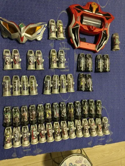 海淘竹蜻蜓太惊喜！包装严实无破损，物流比预期快超多～ 材质光滑无毛刺，发光设计夜晚超吸睛，飞行又高又稳。孩子玩得不亦乐乎，还能勾起童年回忆，性价比绝了，果断回购！