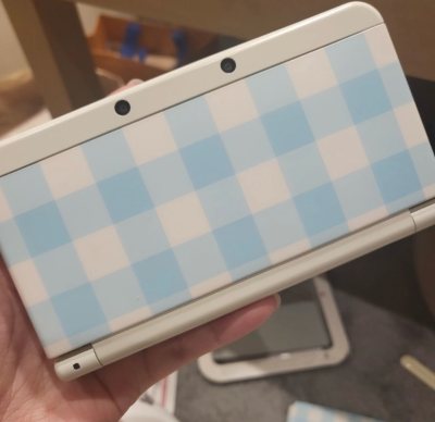 挖煤姬的第N次购物，终于买到了蓝色格子的替换壳再加上这个机器还很新就一起拿下了，真的太太太好看了，爱挖煤姬！！！