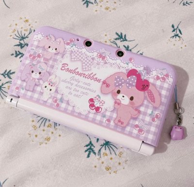 老大三保护壳 终于日淘到啦 本体才一百块钱 算上邮费手续费一共两百左右，感谢挖煤姬平台，真的太太太喜欢了