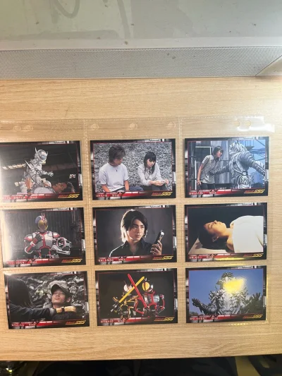 海淘假面骑士收藏卡圆满下车！正版保真，色彩鲜亮无掉色，卡面浮雕手感超绝，放进卡册超有排面～代购平台超给力，时效稳、清关快，包装里还垫了缓冲棉，到手毫无损伤，全程不用操心，闭眼冲不踩雷！

