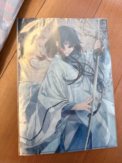 这次在垃圾屋淘到了超大的挂画，一直捡漏一直爽！由于体积较大使用了竹蜻蜓max物流，时效还可以，而且打包给力，到手完好无损，还是很满意的