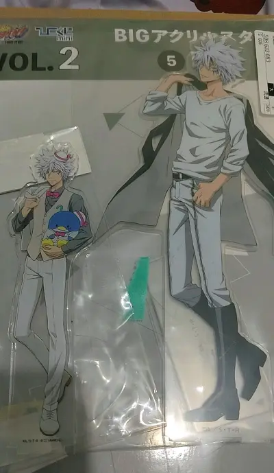 拿到手箱子虽然有一些破损，但包装还是很安心，没有出现过分的伤，整体都还不错，价格也很美丽，运费要比想象中低一些，总的来说还是很不错的体验