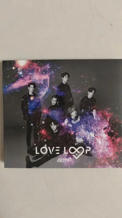 在挖煤姬切的第一单，感觉还是很不错的。之前都是一直找老师，帮忙切。被安利可以自己切之后走了挖煤姬，之前还挺担心的。但是拿到手发现包裹非常严实，泡沫纸很多。还挺简单的，比较适合新人用。开心，以后可以尽情买买买了