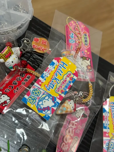 挖煤姬简直就是我的神，我在挖煤姬挖到了太多好价的好东西，现在闲鱼上把某些小手办价格拍得很高，市场很乱，都不知道怎么买好了，幸好有挖煤姬，就算拍卖竞拍价格也比某鱼上划算得很多，挖煤姬，永远的神