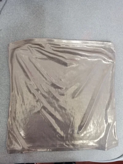         挖煤姬这个软件，感觉非常好，价格实惠，品质优良，速度挺快，包装很好，物流保障性高，很好的购物软件！我这次买的衣服特别好看，好开心好幸福。价格实惠，运费我使用了积分减免了不少运费，运输时间挺快的，总共用时7天就收到了。
        衣服到手之后，我...