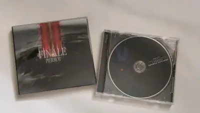 是PIERROT的finale和private enemy?以及Laputa的眩晕和蜉蝣?
其实是第一次用挖煤姬～很喜欢界面质感 以及使用说明，但对筛选或者检索同单品比价 以及使用优惠券还不太熟练w
选用了竹蜻蜓echo线和强化内部加固服务。碰上日本新年和本地元旦到...