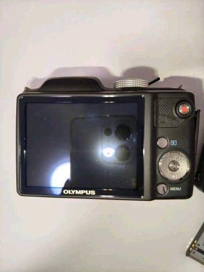 这次在挖煤姬切了富士和奥林巴斯的ccd相机，成色都很新，功能也完好，很幸运在挖煤姬好价切到，挖煤姬打包很严实，物流走的海运，发货后不到20天收到，非常迅速。