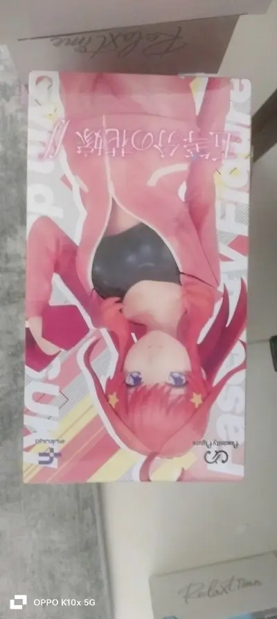 喜欢五等分花嫁手办，盒子很好打包很好手办很好，是日版正版的，根本就不用担心会被骗，买卖双方信誉都很高