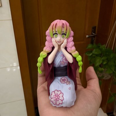 感谢卖家出物，包装的很完美，我收到了八角尖尖的快递盒，壮大了甘露寺蜜璃大军。感谢挖煤姬平台，提供了一个很好的渠道，让我可以收到心爱的手办。