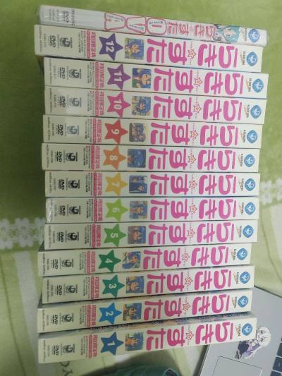 偶然逛商品时候看到的幸运星，直接就拿下，最近才邮寄到手里，成色比想象中的好，正好凑齐了幸运星一整套的dvd，拿在手里真的很幸福，爽