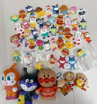 挖煤姬是日淘党宝藏平台！全中文界面+一键翻译，小白无压力，覆盖煤炉、雅虎日拍等多站点，绝版谷子、中古数码轻松淘。AI秒切心仪好物，90天免费存储+合单省运费，积分还能抵扣开支。包装超严实，气泡膜层层防护，商品品相与描述一致。物流可选EMS、竹蜻蜓等，全程可查，时效稳...