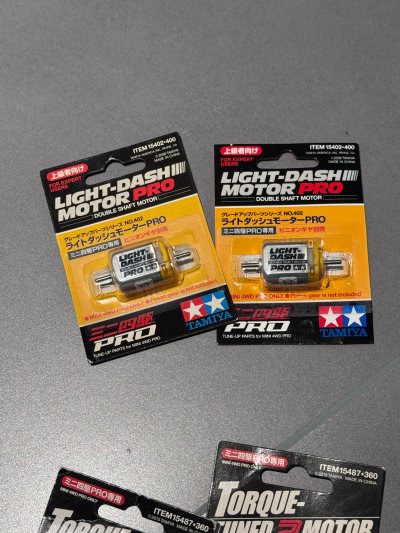 已经淘了好几次四驱车配件了，真的非常方便。这次淘了好几颗田宫的老马达，国内价格都已经非常贵了，这次淘几颗比赛用。都说老马达好，这次淘来自己试下，后续接着再淘一些！真的非常不错的一个海淘平台！赞