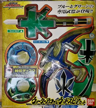 这回在骏河屋收了侍战队真剑者系列的武器套装，比较可惜的就是官方没有出齐五人的武器，以及给这两款做发声功能。价格合适，成色也符合预期。