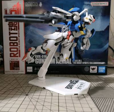 这款万代r魂风灵高达15周年版本的地台真的是太帅了，之前的风灵高达的换色周年版本。感谢挖煤姬给我机会淘到这款万代r魂!!
