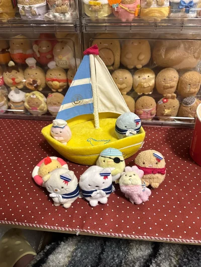 连着三天都收到了挖煤来的快递 这次切了一整套 到货依旧完全没问题 后续还有快递在路上非常的期待！感谢挖煤姬！