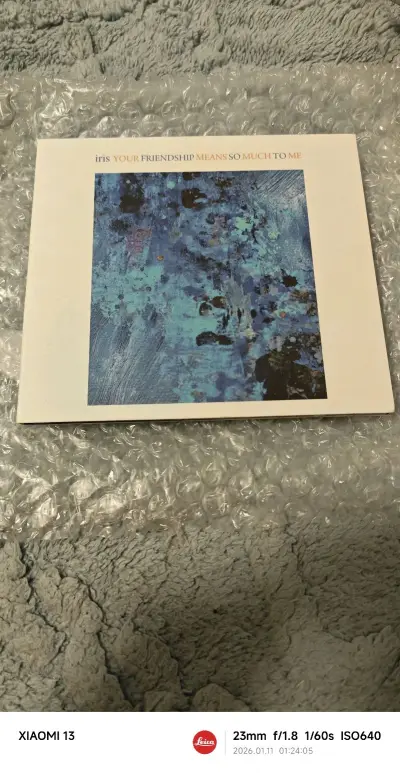 终于在挖煤姬买到了期待已久的CD，我非常非常满意
这次的下单速度非常的快，本来会以为中途会发生什么意外的，但是并没有，而且货物也及时的送到了我的手里，包装也很精美，并没有出现挤压之类的情况现在终于能够好好放松下来，听听自己喜欢的音乐了