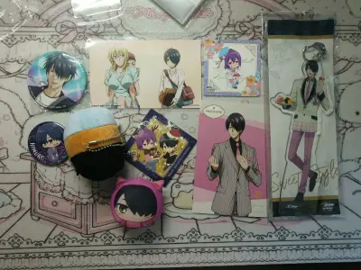 第五次切煤:-D一直都在用挖煤姬，操作简单方便，没那么多弯弯绕绕和隐性消费，快递箱非常结实，选了基础加固，包装得很好，谷子安全到家。切了几个纸片还有毛绒，都是我非常喜欢的，状态也很好，挺新的~