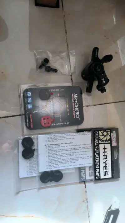 这次海淘的自行车配件质量非常棒，包装严实无破损，物流速度也比预期快。配件做工精细，尺寸精准，安装顺畅，使用起来手感很好，完全符合描述。性价比高，比国内同款便宜不少，而且是正品。客服态度也很耐心，解答详细。整体购物体验很满意，以后还会继续在这家购买骑行装备。