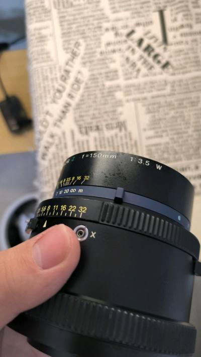 这次购买的是玛米亚z150f4.5w镜头，比较小众的品牌比起佳能索尼尼康品牌来说，物流很快，总体来说很满意。