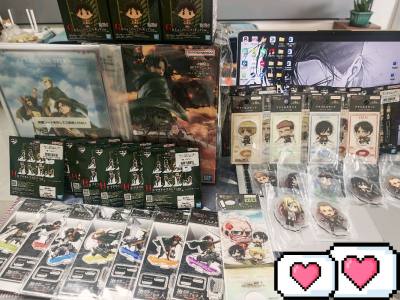 第一次切煤体验感不错，可以在仓库停留九十天，这一大堆国际运费也才八十，拿到手发现真的都是全新未拆封的，爽！