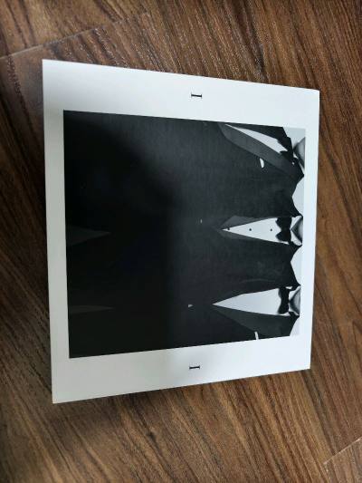 心心念念的35周年box到货了，已经绝版的收藏，在挖煤姬上淘到了心仪的价格，很划算，航空物流也很快，包装非常干净整洁，箱子上灰尘都很少，很好的购物体验