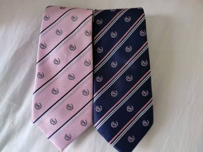 质量非常好，与卖家描述的完全一致，真的很喜欢，完全超出期望，发货速度非常快，包装非常仔细、严实。物流公司服务态度很好，运动速度很快，很满意的一次购物！质量很好，希望更多的朋友信赖