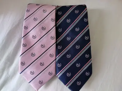 质量非常好，与卖家描述的完全一致，真的很喜欢，完全超出期望，发货速度非常快，包装非常仔细、严实。物流公司服务态度很好，运动速度很快，很满意的一次购物！质量很好，希望更多的朋友信赖