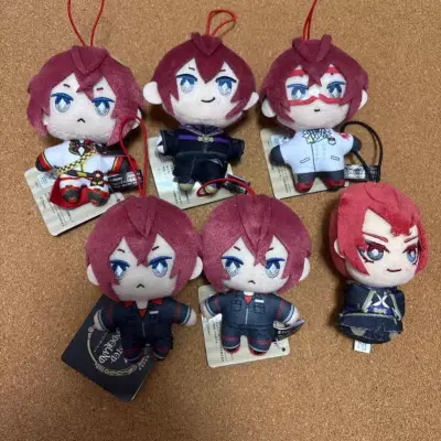 不怎么爱写评论了，现在挺闲的写一下。娃娃真的超出预期拿到手就摸起来特别舒服。娃娃特别可爱，刺绣做工特别好，细节都和游戏里的形象一模一样，很喜欢(˵¯͒〰¯͒˵)。