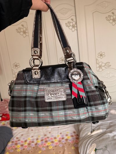 淘到好价coach中古包!