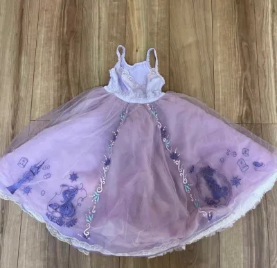 卖家发货很快，包装也很好，细节描述的非常详细，没有色差，面料很舒服，合单也非常的方便，也很实惠，方便买到更多自己喜欢的物品，总体就是很满意的一次购物！