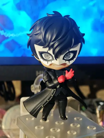 挖媒姬是一家专注于为海淘者购买的商品提供转运、导购和咨询等服务的综合性平台，一键切换翻译，站点繁多，很适合海淘新手使用。本次购买的粘土人非常好看，配件多的，可玩性高，观赏性又强。从入库到收货只用了一周时间，用了挖煤姬送的劵和积分后还能省大概50人民币的国际运费，收到...