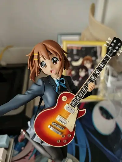 这次买的是轻音少女的三个手办 分别是mio的学园祭 alter的平泽优 还有alter的平泽唯 很好看很喜欢一下都买到三只想要的了很好