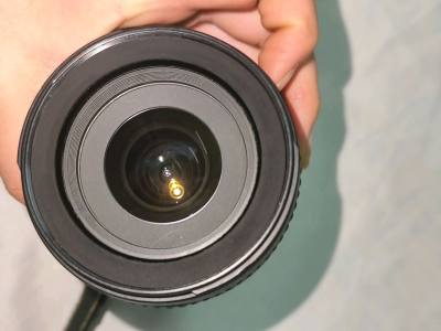 收到很惊讶 ，很好的成色，晶莹剔透，大灯照也如此的光亮，感谢平台让我收到这种橙色的18-105，希望能够拍到很多好的照片