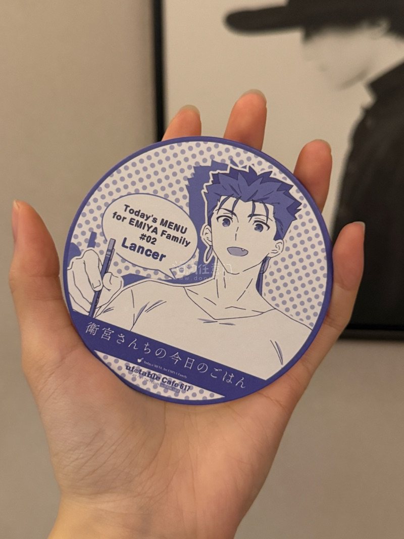 这单主要都是用任意门在骏河屋淘到的各种各样狗哥的周边！拆开箱子全是蓝色的周边，真的很赏心悦目！骏河屋的箱子是真的又大又厚实，物流很快！顺利的收到手了，非常开心！