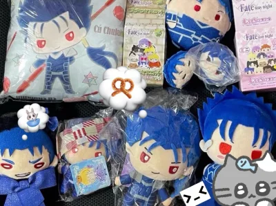 这箱子发回来都是我用挖煤姬在雅虎日拍上面捡到的漏！是fate系列里库丘林的角色周边，挖煤姬出价真的很快，而且时间也卡得特别准，也是让我体验了一把和别人竞拍的快乐哈哈哈！物流也不用多说，每次都是非常好，满意满意！